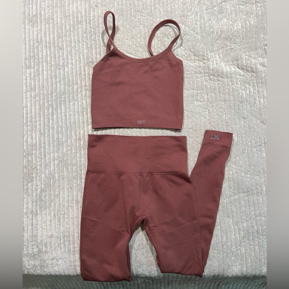 SCULPTFLEX® BODY CROP & LEGGINGS